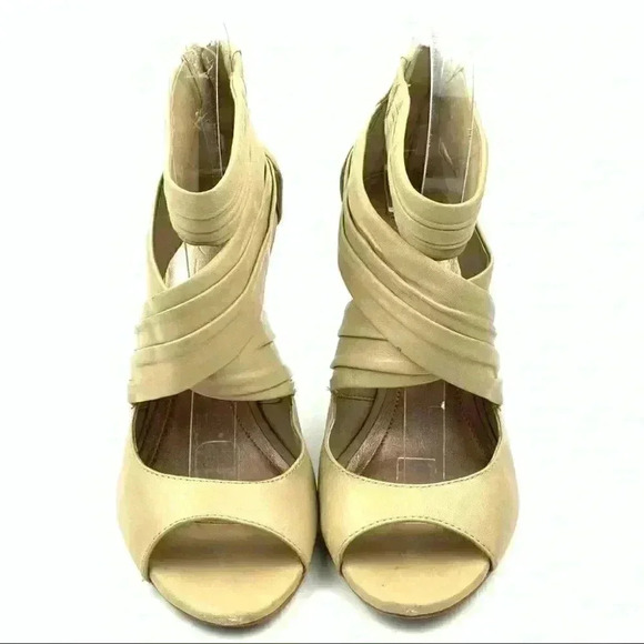 Bcbg Paris Womens caged open toe heels size 7 37 cream leather strappy party - Picture 2 of 12